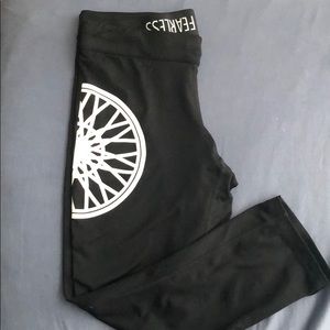 Nike did-fit mid length soul cycle black pants